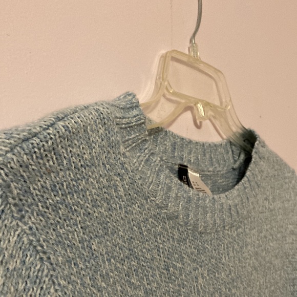 H&M Divided Sweater - Picture 7 of 9